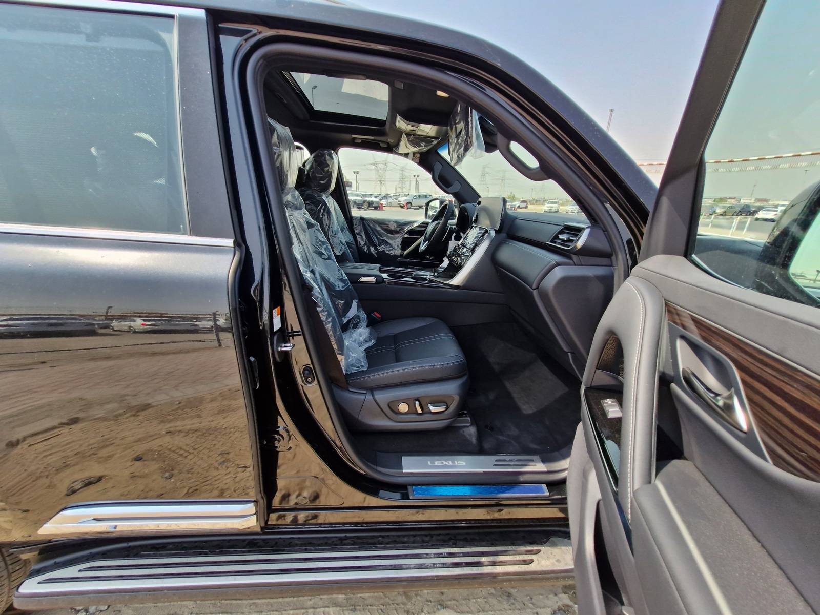 Lexus LX 2026 LX700H VIP - 3.5L PET - 25 SPEAKERS ML thumb 4
