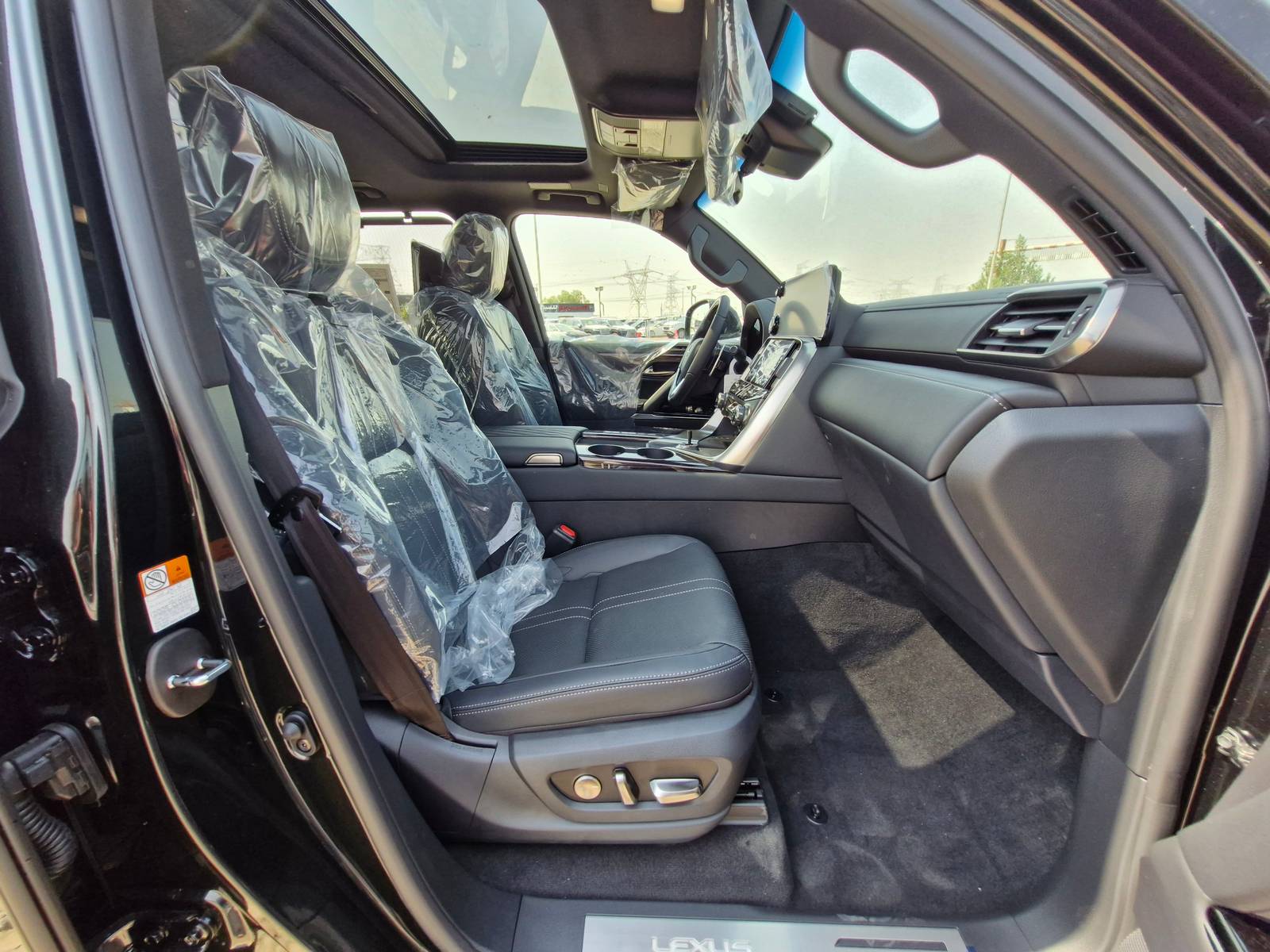 Lexus LX 2026 LX700H VIP - 3.5L PET - 25 SPEAKERS ML thumb 18