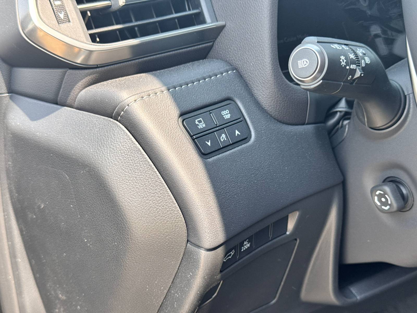 Lexus LX 2026 LX700H VIP - 3.5L PET - 25 SPEAKERS ML thumb 29