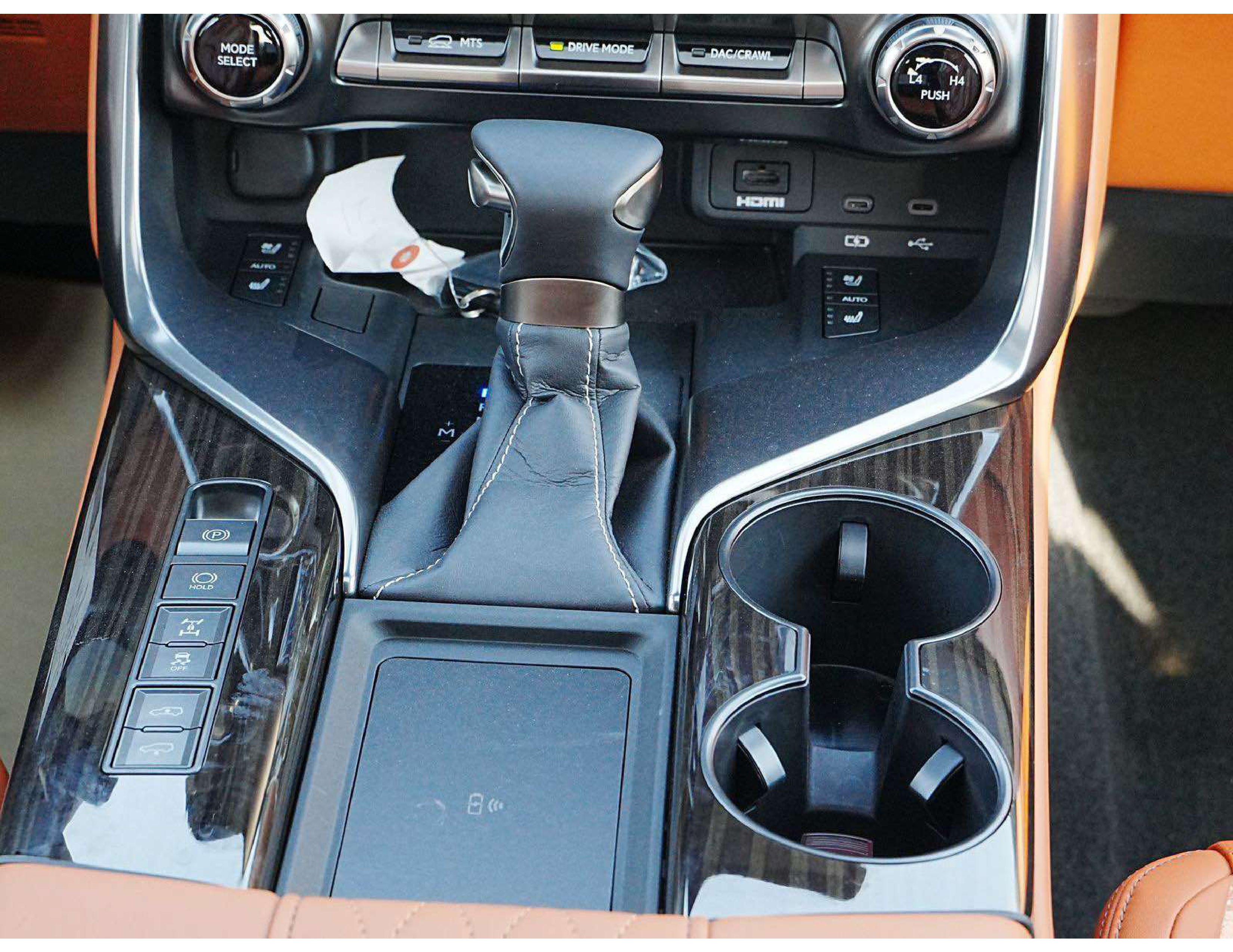 Lexus LX 600 2026 VIP thumb 20