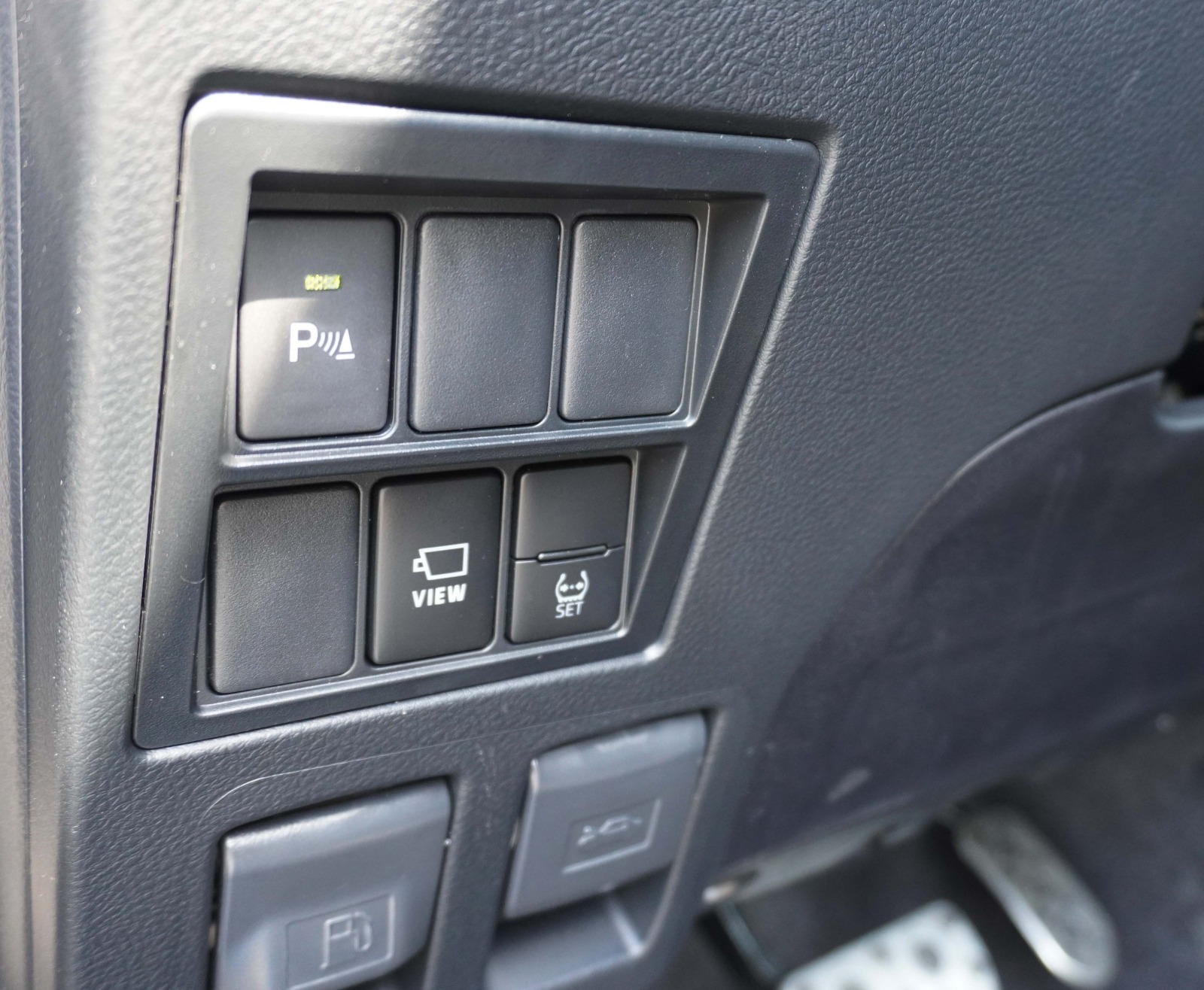 Toyota Hilux 2026 thumb 14
