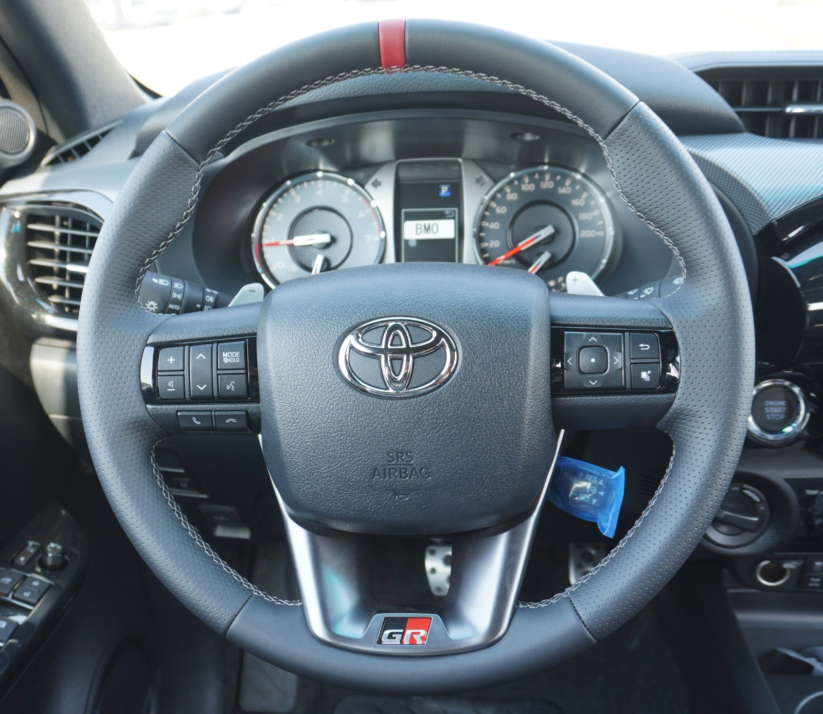 Toyota Hilux 2026 thumb 23