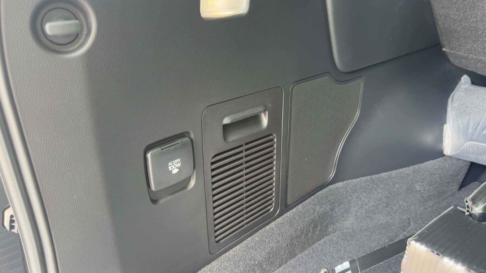 Lexus LX 600 2026 VIP thumb 4