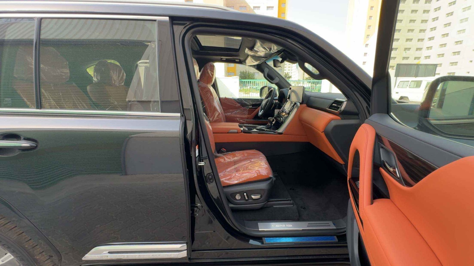Lexus LX 600 2026 VIP thumb 8