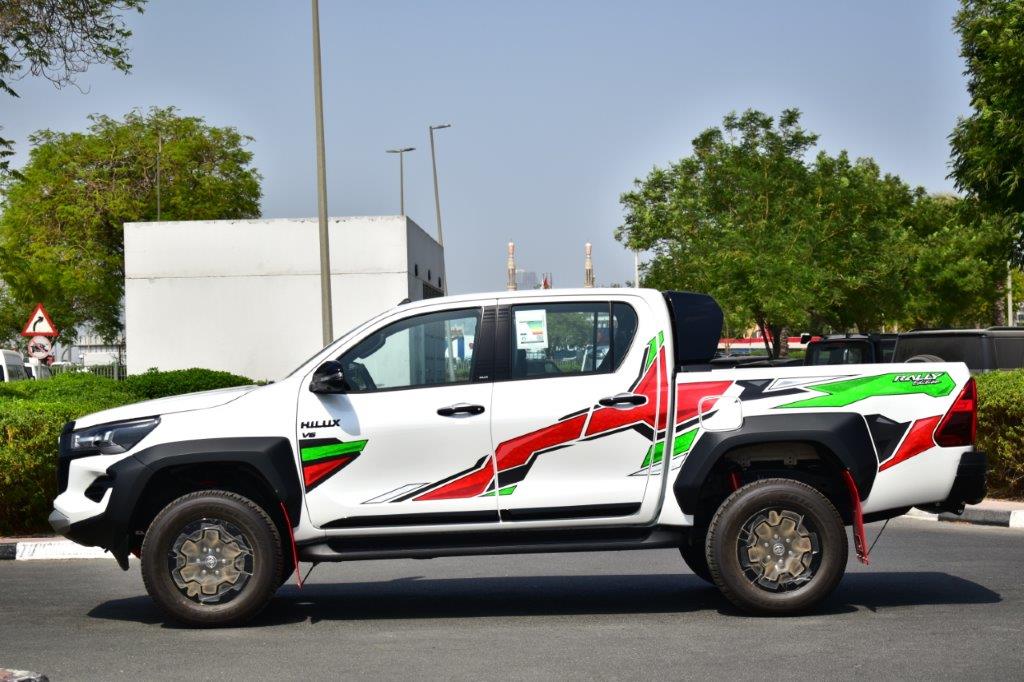 Toyota Hilux 2025 thumb 5