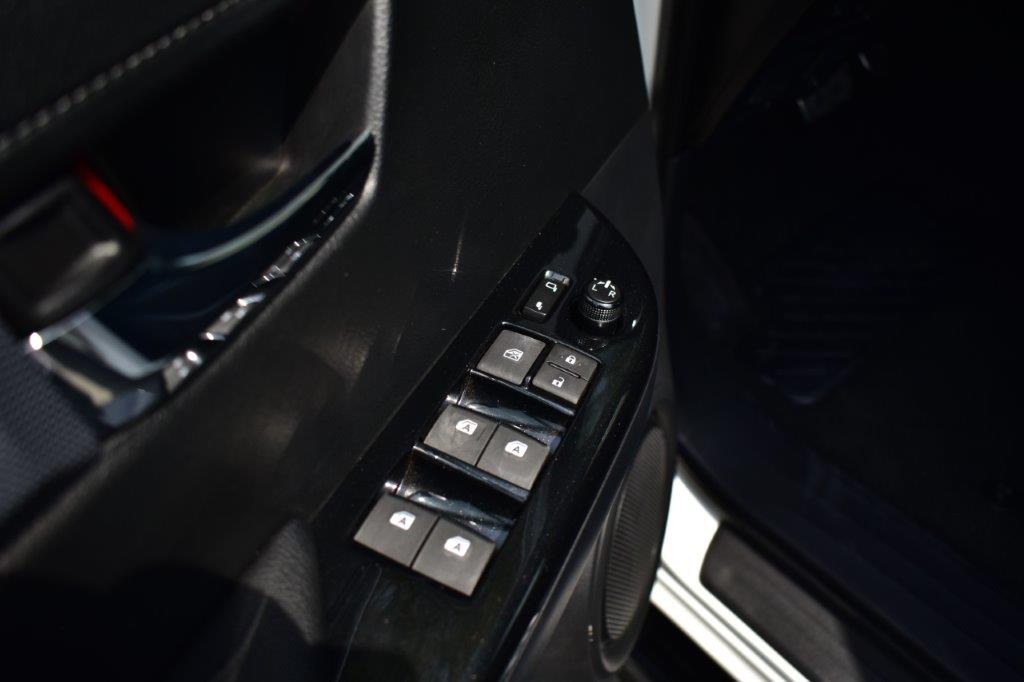 Toyota Hilux 2025 thumb 25