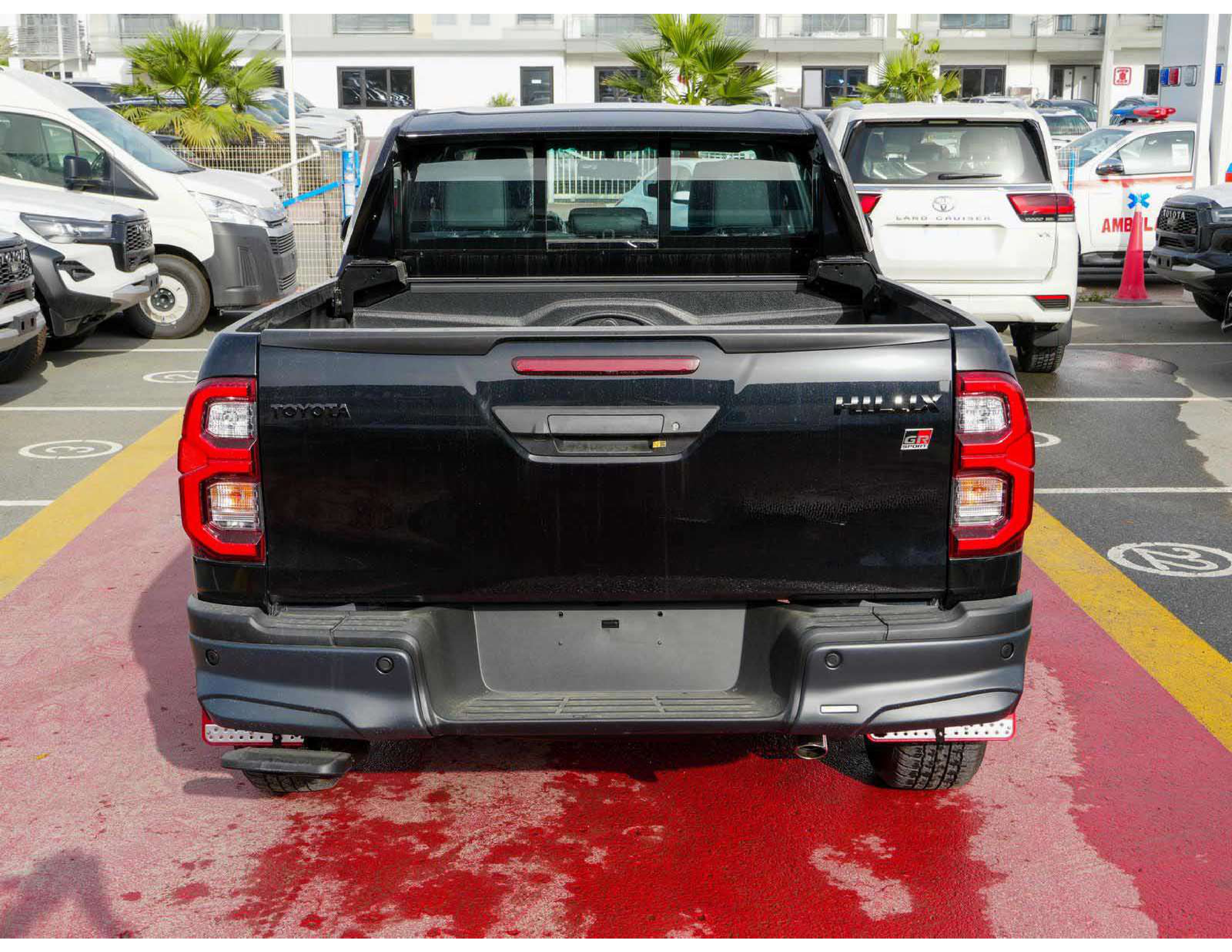 Toyota Hilux 2026 2.8L V4 Diesel GR Sport thumb 5