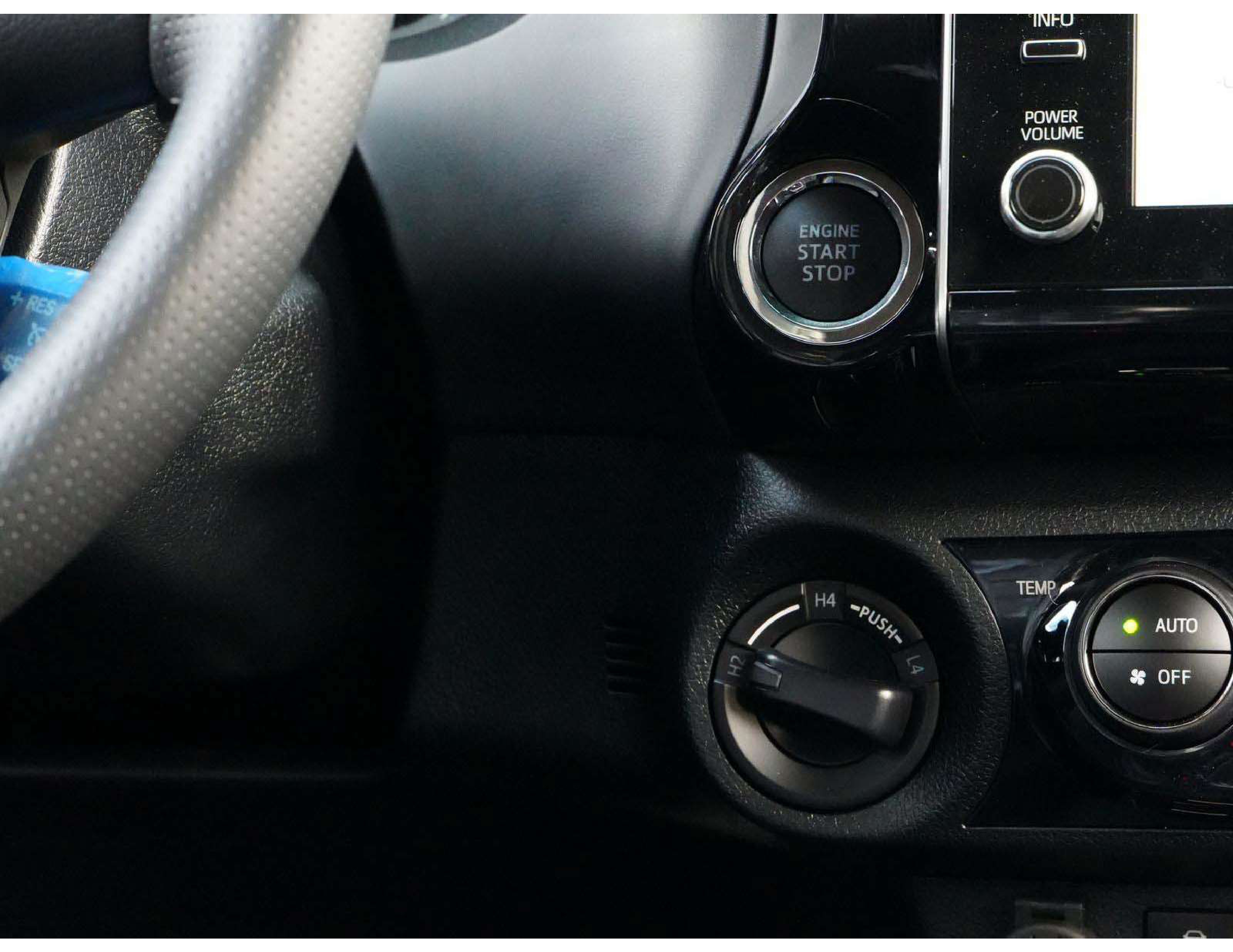 Toyota Hilux 2026 2.8L V4 Diesel GR Sport thumb 50
