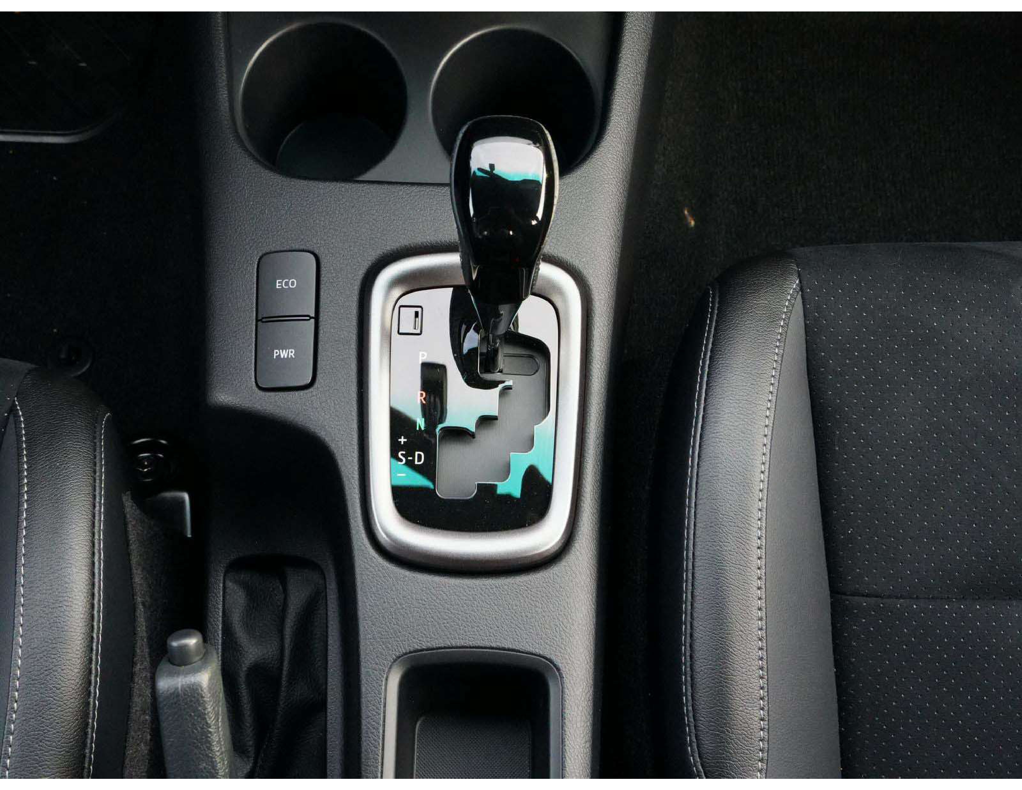 Toyota Hilux 2026 2.8L V4 Diesel GR Sport thumb 54