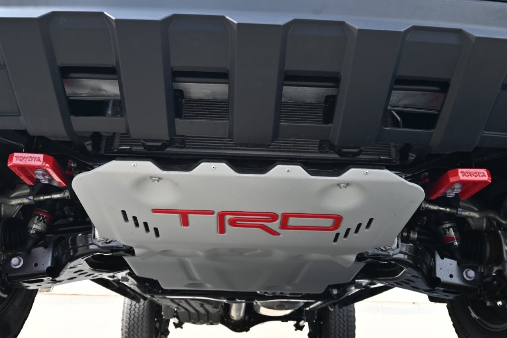 Toyota Tacoma 2026 TRD PRO HYBRID 2.4L thumb 3