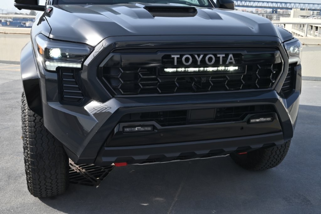Toyota Tacoma 2026 TRD PRO HYBRID 2.4L thumb 7