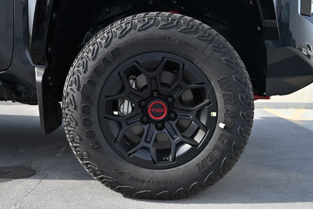 Toyota Tacoma 2026 TRD PRO HYBRID 2.4L thumb 15
