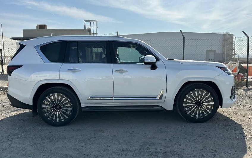 Lexus LX 600 2026 VIP thumb 5