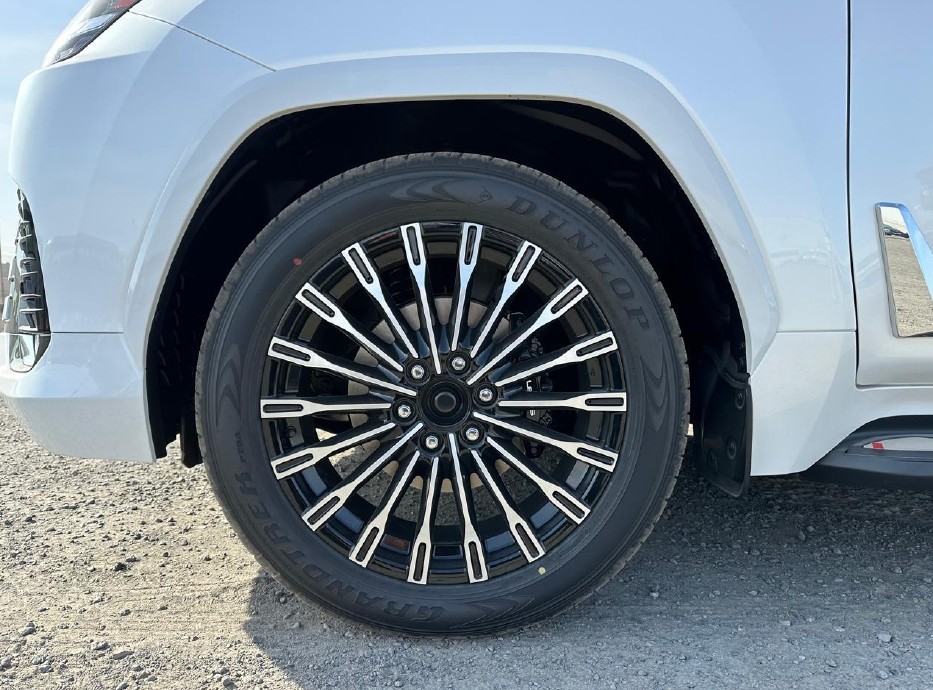 Lexus LX 600 2026 VIP thumb 6