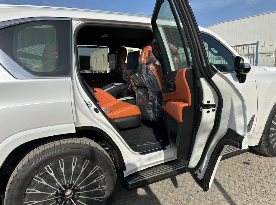 Lexus LX 600 2026 VIP thumb 13