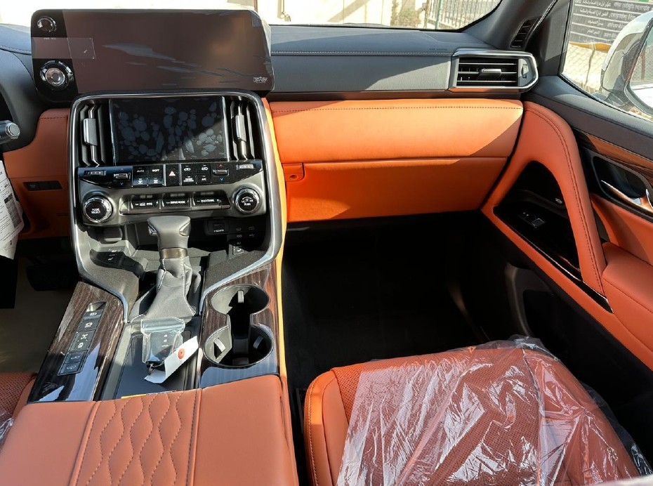 Lexus LX 600 2026 VIP thumb 26
