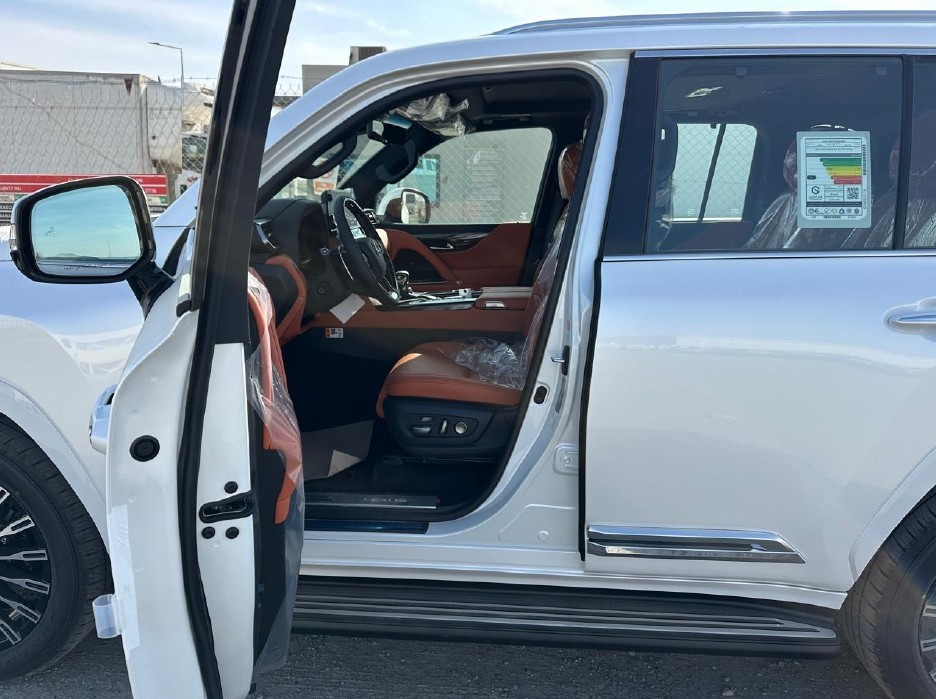 Lexus LX 600 2026 VIP thumb 30