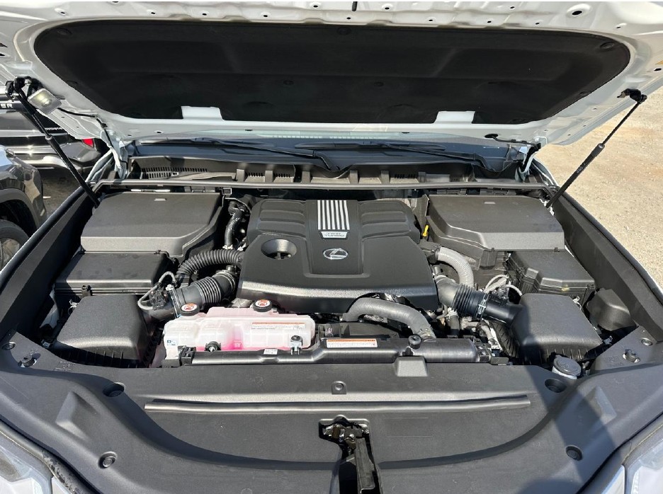 Lexus LX 600 2026 VIP thumb 37