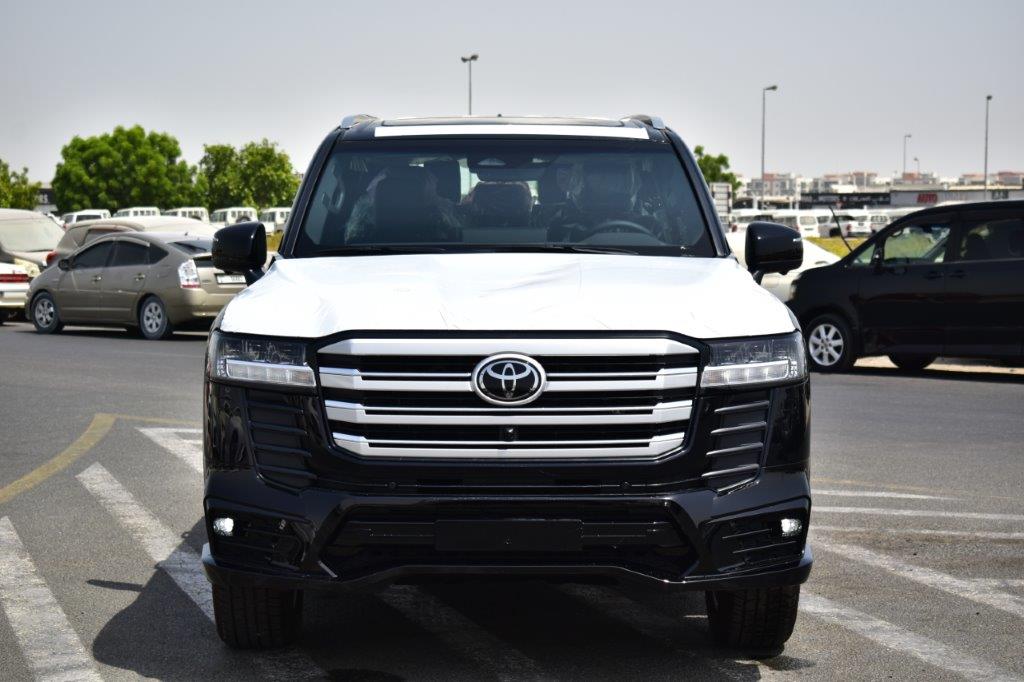 Toyota Land Cruiser 2026 VXR 4.0L Omani thumb 2