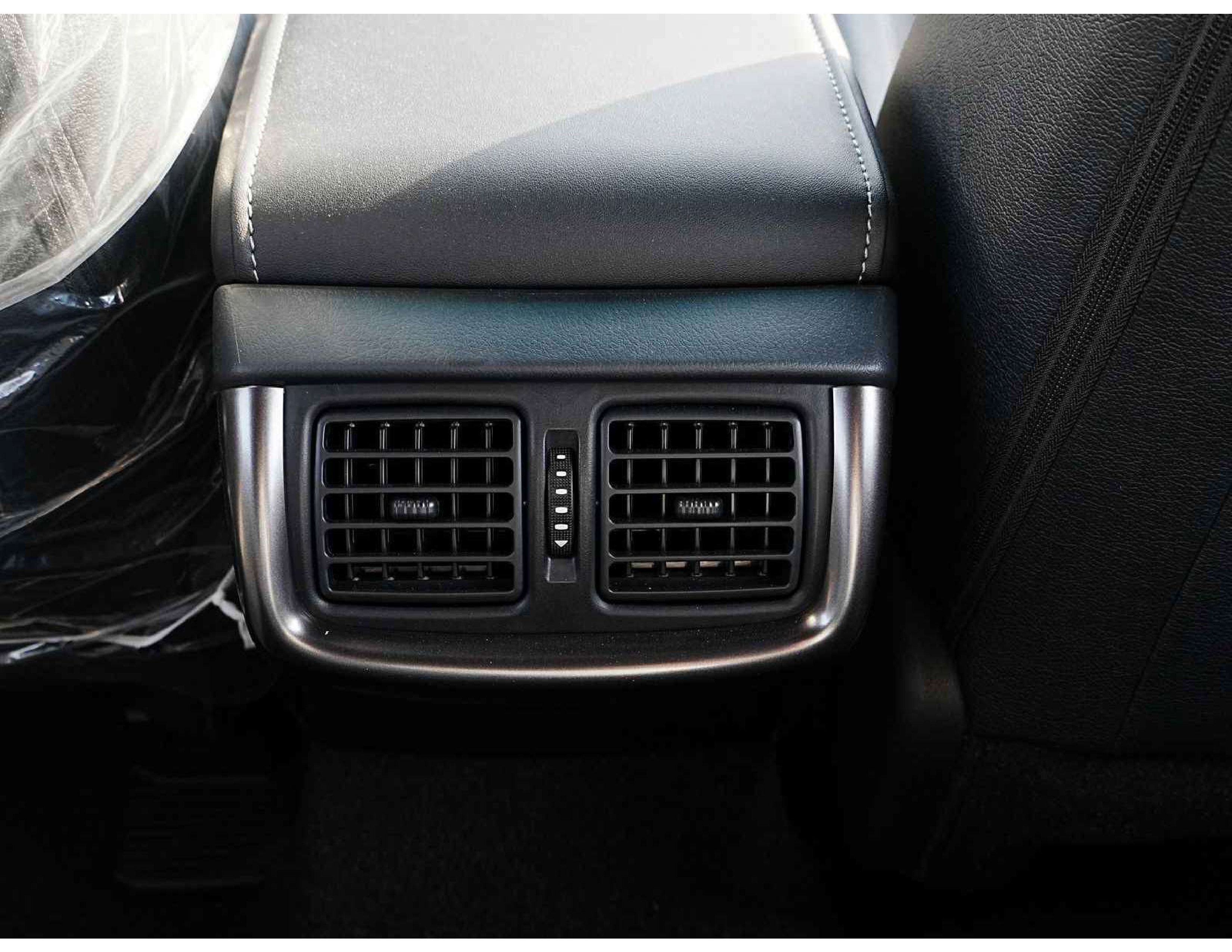 Toyota Hilux 2026 4.0L GR - Sport thumb 6