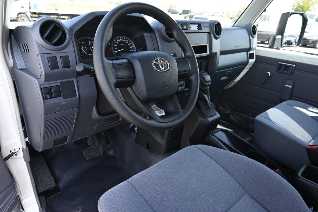 Toyota Land Cruiser 2026 (LC78) 2.8L thumb 11