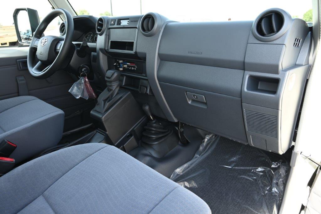 Toyota Land Cruiser 2026 (LC78) 2.8L thumb 14