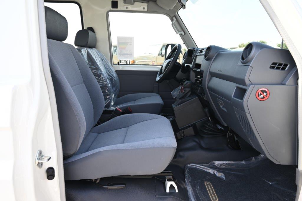 Toyota Land Cruiser 2026 (LC78) 2.8L thumb 15