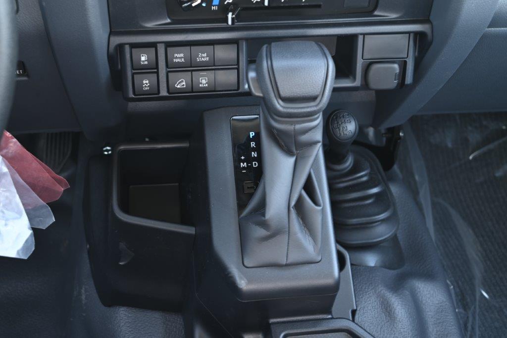 Toyota Land Cruiser 2026 (LC78) 2.8L thumb 19