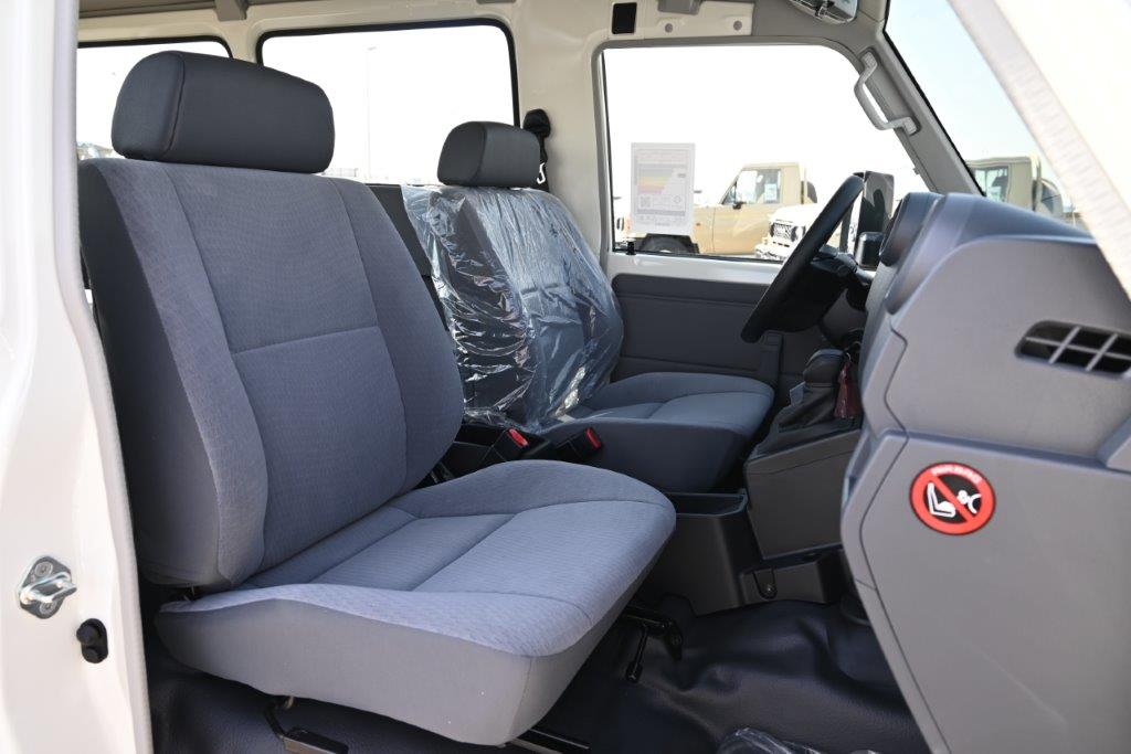 Toyota Land Cruiser 2026 (LC78) 2.8L thumb 16