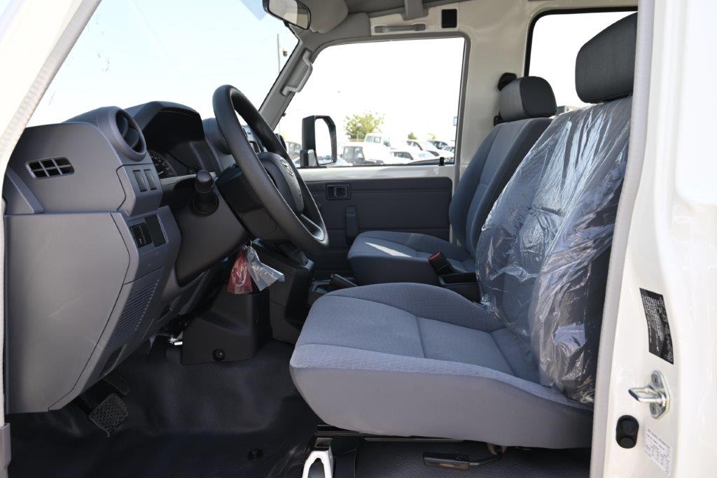 Toyota Land Cruiser 2026 (LC78) 2.8L thumb 18