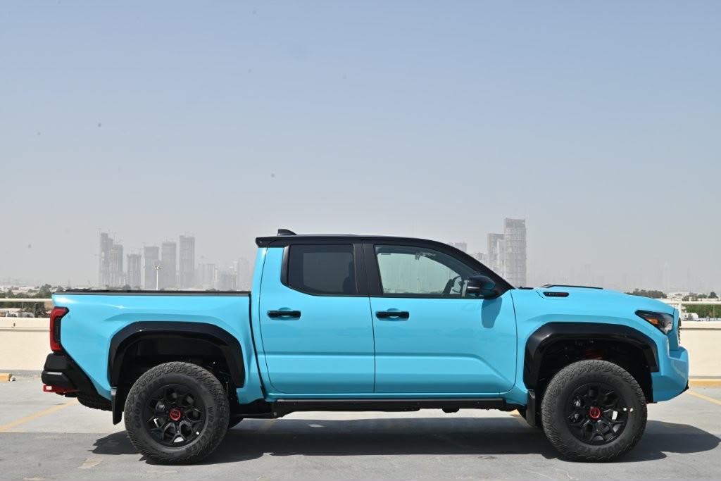 Toyota Tacoma 2026 TRD PRO I-Force Hybrid thumb 2