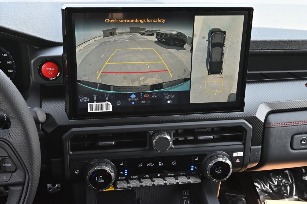 Toyota Tacoma 2026 TRD PRO I-Force Hybrid thumb 22