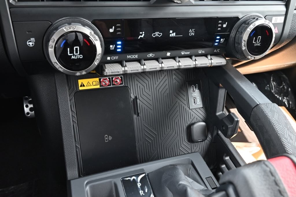 Toyota Tacoma 2026 TRD PRO I-Force Hybrid thumb 27