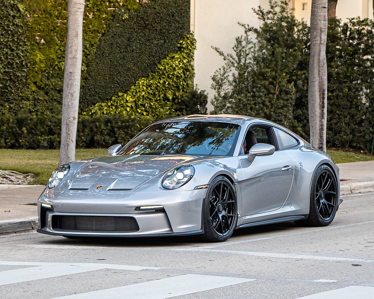1 generation (992)