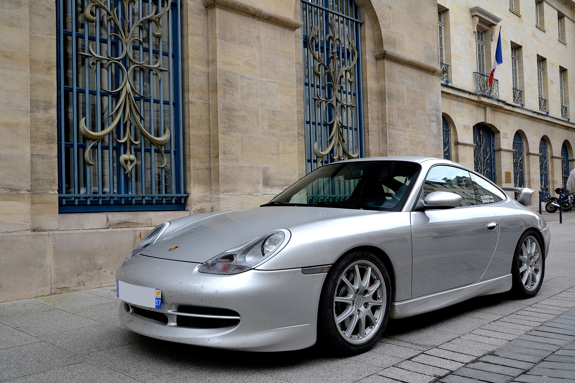 1 generation (996)