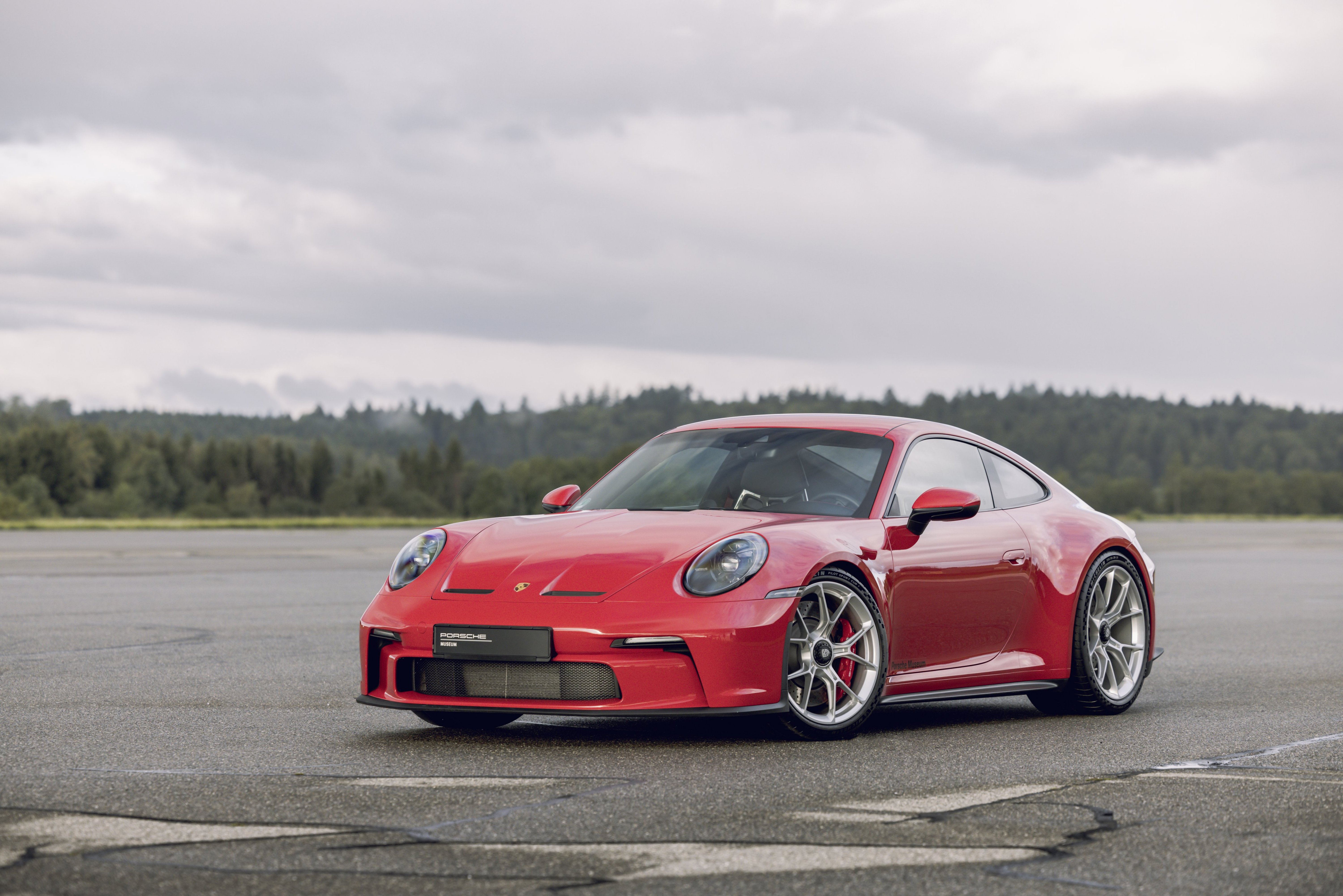 8 generation (992)