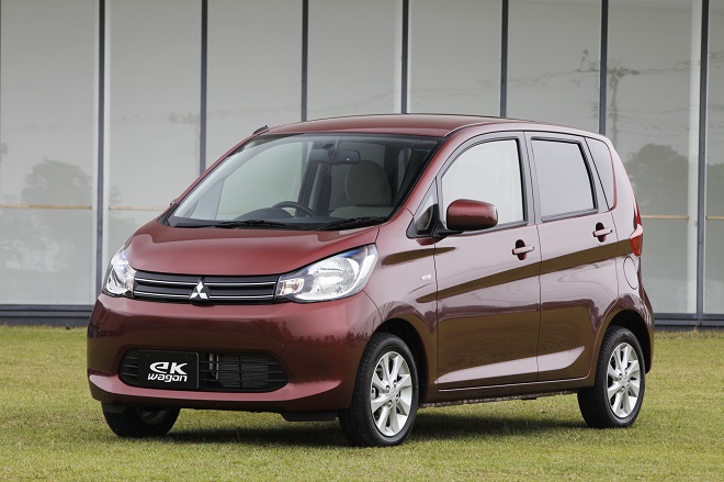 1 generation [restyling] (B11W)