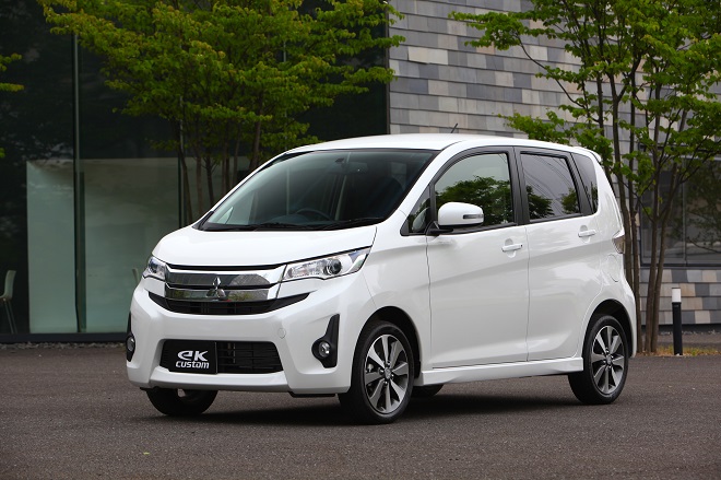 0.7 CVT (49 PS)