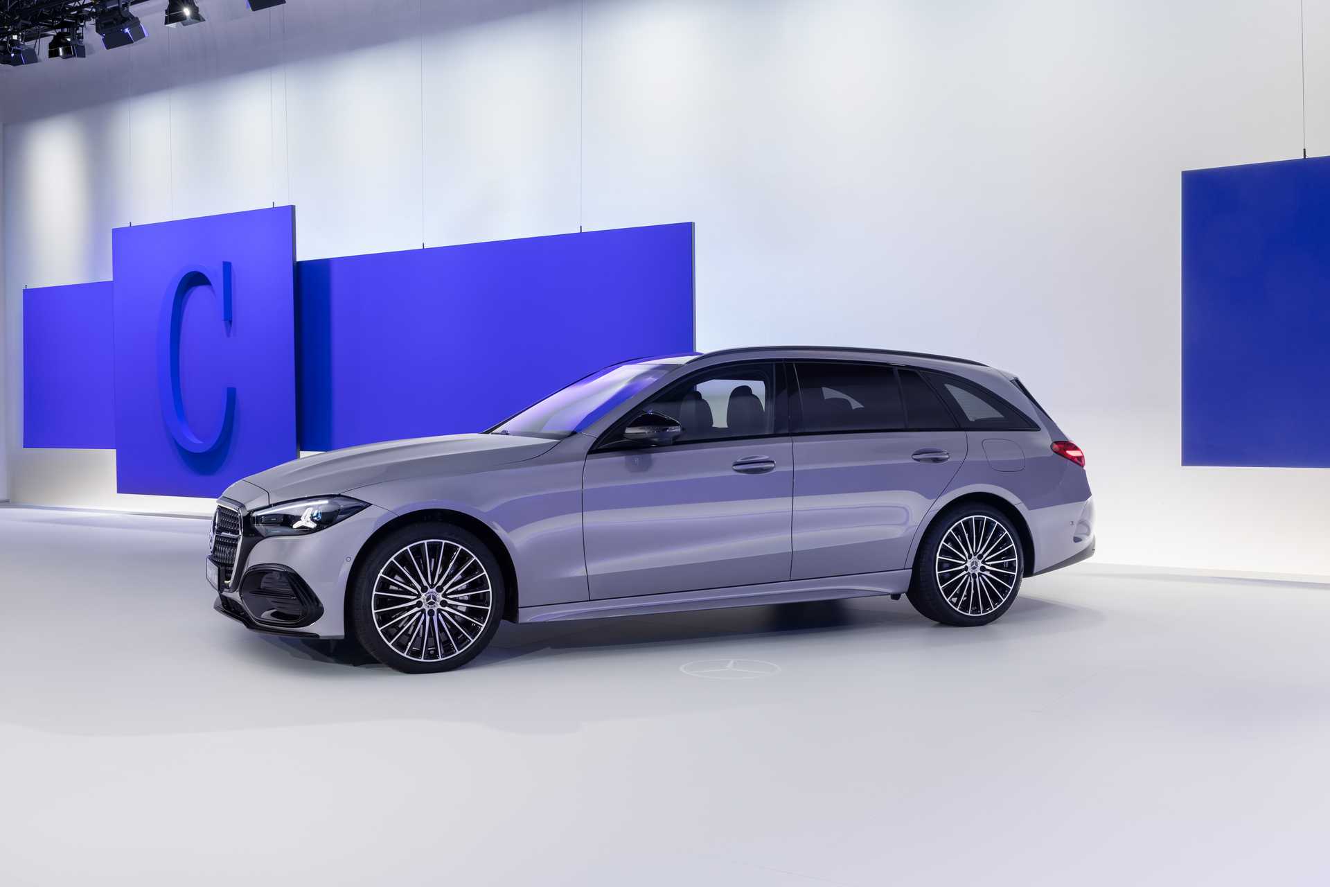 5 generation (W206 / S206)