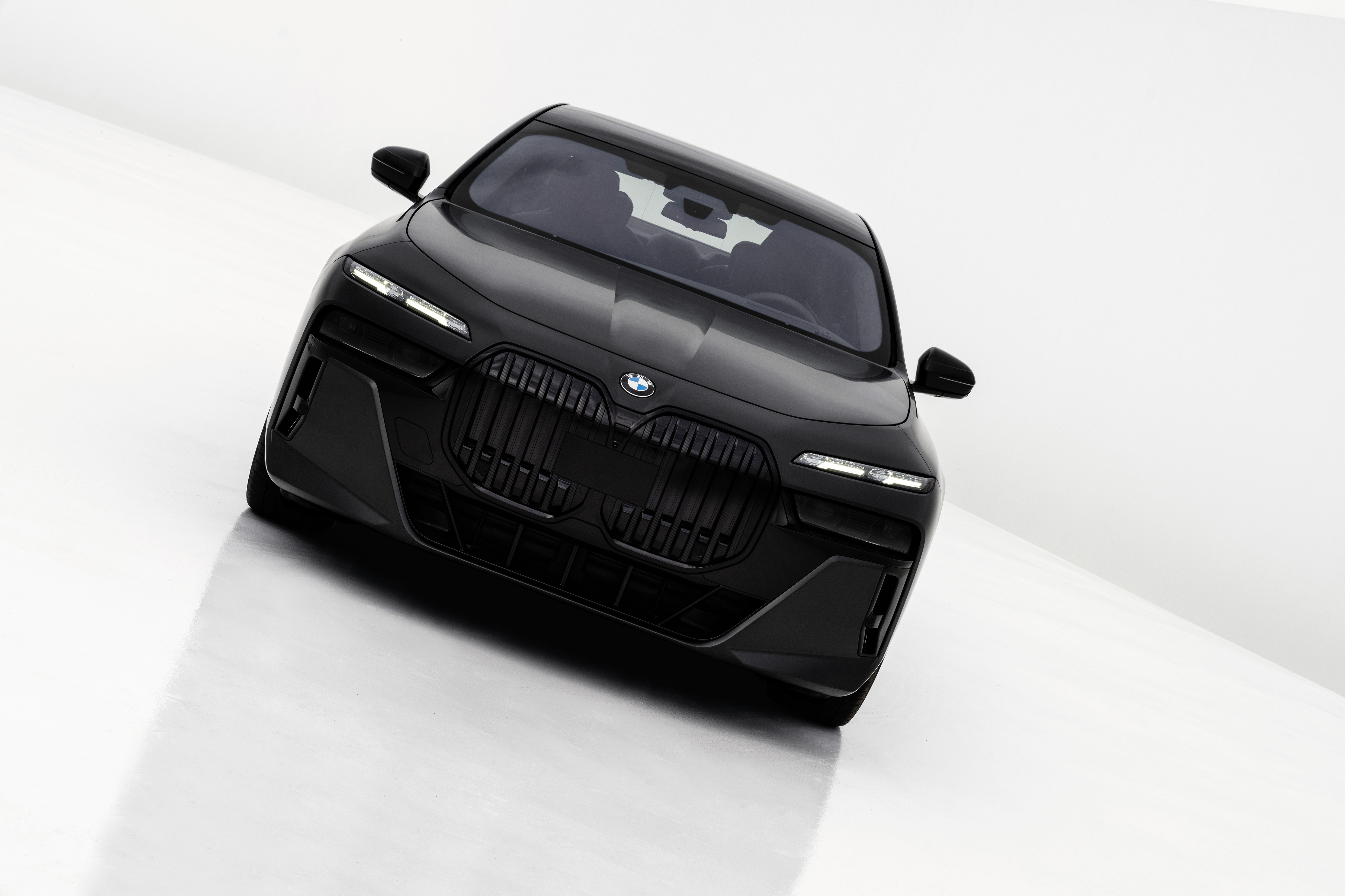 3.0 AT (286 PS)