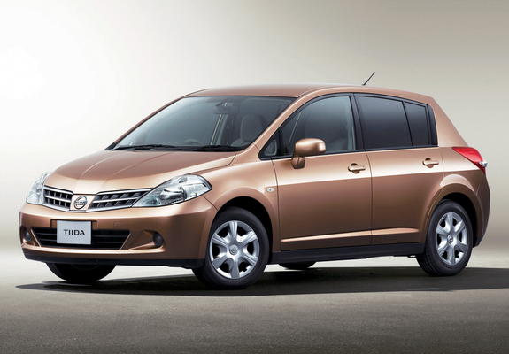 1 generation (C11) [restyling]