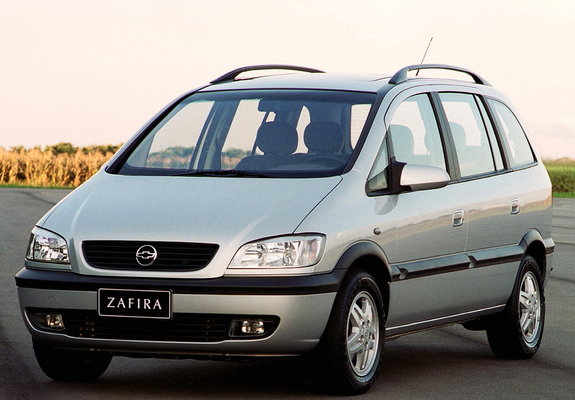 1 generation (GM2700/GM3000) [restyling]
